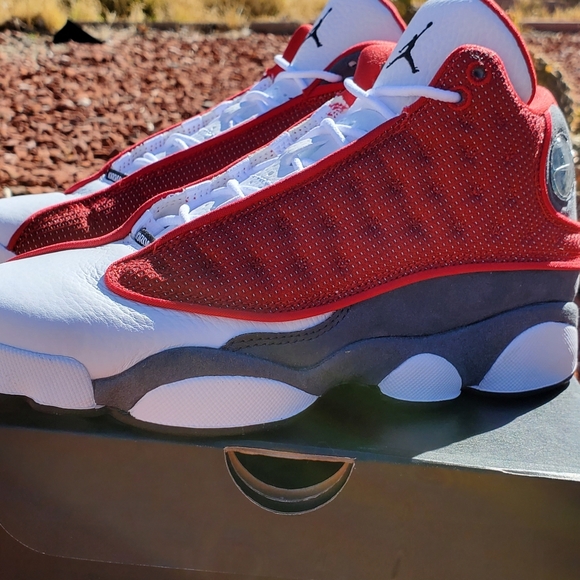NIKE AIR JORDAN 13 RETRO GS 'RED FLINT' SIZE: 5Y(6.5 WMNS) & 4Y(5.5 WMNS) AVAIL - Picture 15 of 16